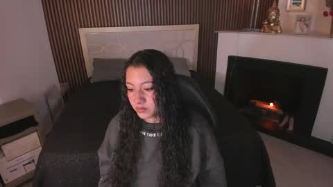 Paulys  online show from April 6, 11:55 am