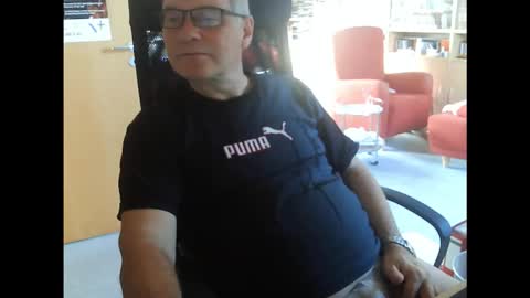 Pavlov aka Peter online show from November 13, 10:25 am