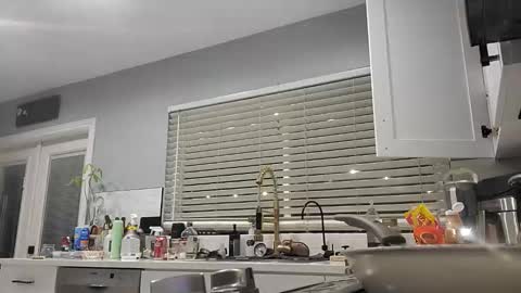 Snapshot of pavonesplash chatting on December 21, 12:29 am Pavone splash online show from December 21, 12:29 am