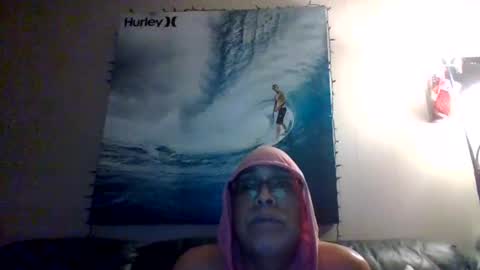 pawgkiller online show from January 19, 5:15 am