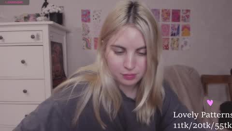 Allisses online show from December 3, 2:05 pm