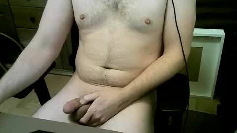 Snapshot of paxo0207 chatting on December 20, 7:12 am Jan online show from December 20, 7:12 am