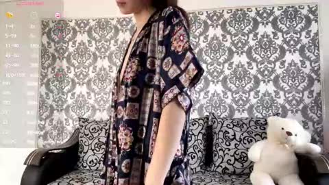 Mia online show from September 11, 4:56 am