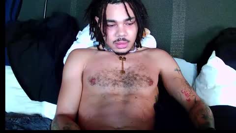 Snapshot of pbandjames chatting on February 2, 9:02 pm Rob online show from February 2, 9:02 pm