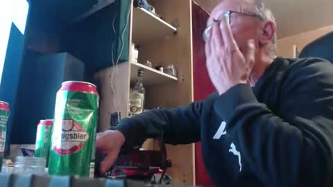 Snapshot of pc8474408 chatting on November 25, 6:30 pm pc8474408 online show from November 25, 6:30 pm