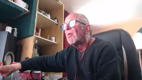 pc8474408 online show from May 6, 10:42 am