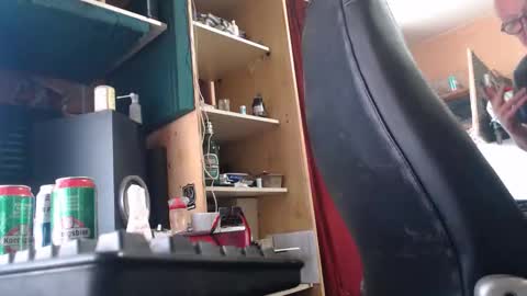 pc8474408 online show from May 17, 2:13 pm