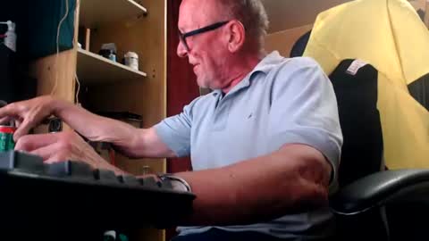 pc8474408 online show from June 20, 10:45 pm