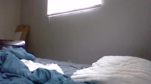 Snapshot of pcaring86 chatting on March 27, 1:11 pm pcaring86 online show from March 27, 1:11 pm