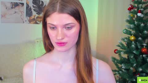 Snapshot of peach_mila chatting on December 15, 2:37 pm your love online show from December 15, 2:37 pm