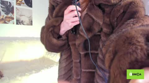 Snapshot of peach_mila chatting on January 8, 9:12 pm your love online show from January 8, 9:12 pm