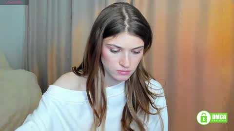 Snapshot of peach_mila chatting on March 11, 5:46 pm your love online show from March 11, 5:46 pm