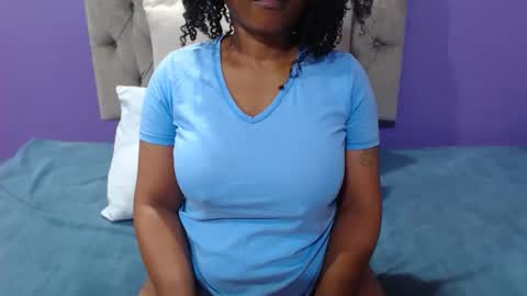 Snapshot of peachassxx chatting on May 9, 5:45 am peachy online show from May 9, 5:45 am