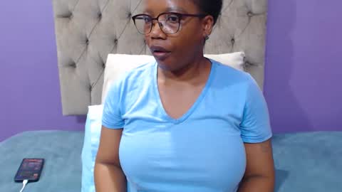 Snapshot of peachassxx chatting on May 16, 6:10 am peachy online show from May 16, 6:10 am