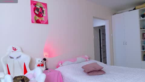 Ann online show from March 16, 5:44 am