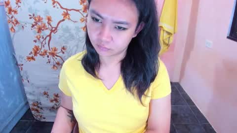 Snapshot of peachperfect_ chatting on February 27, 10:10 pm I dont demand tokens for as long as youre not requesting anything but that doesnt mean I dont need tokens.. I dont do free online show from February 27, 10:10 pm