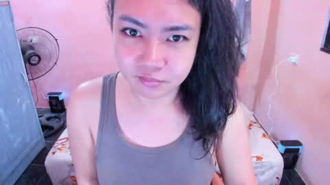 Snapshot of peachperfect_ chatting on April 12, 7:24 am I dont demand tokens for as long as youre not requesting anything but that doesnt mean I dont need tokens.. I dont do free online show from April 12, 7:24 am