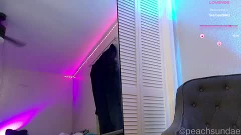 portiapiers online show from July 6, 2:52 am