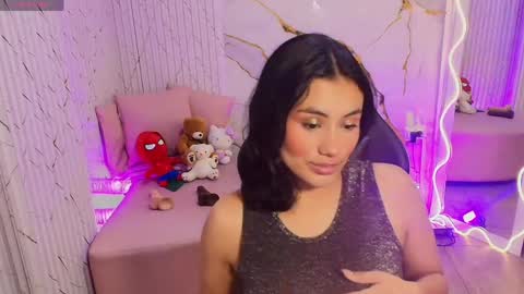 peachy_tay online show from May 6, 11:48 am