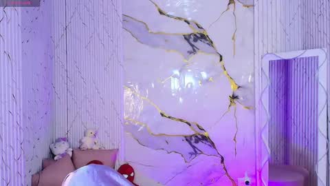 Snapshot of peachy_tay chatting on May 25, 11:38 am peachy_tay online show from May 25, 11:38 am