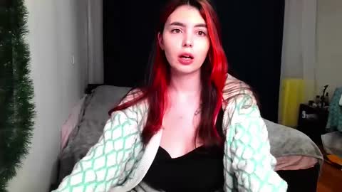 Snapshot of peachybabe__ chatting on December 22, 1:45 am Peachy online show from December 22, 1:45 am