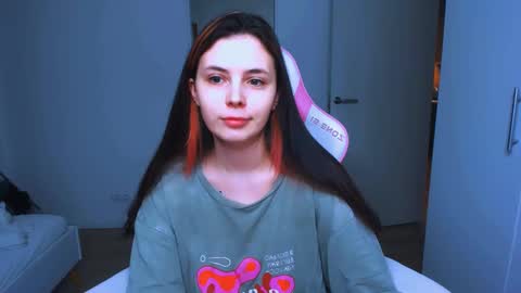Snapshot of peachybabe__ chatting on January 27, 6:52 pm Peachy online show from January 27, 6:52 pm