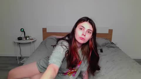 Snapshot of peachybabe__ chatting on February 2, 2:48 am Peachy online show from February 2, 2:48 am