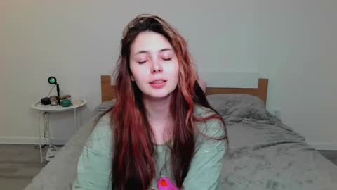 Snapshot of peachybabe__ chatting on February 4, 10:13 pm Peachy online show from February 4, 10:13 pm