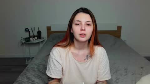 Snapshot of peachybabe__ chatting on February 14, 2:18 am Peachy online show from February 14, 2:18 am