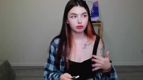 Snapshot of peachybabe__ chatting on March 1, 8:53 pm Peachy online show from March 1, 8:53 pm