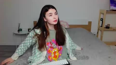 Snapshot of peachybabe__ chatting on March 5, 3:51 pm Peachy online show from March 5, 3:51 pm