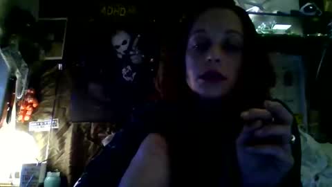 Snapshot of peachyfknpeach chatting on September 28, 4:56 pm Peachy online show from September 28, 4:56 pm
