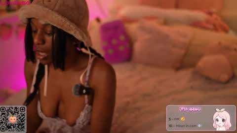 Snapshot of peachypeachgirl chatting on April 8, 3:56 pm peachypeachgirl online show from April 8, 3:56 pm