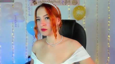 LILLY online show from December 14, 2:39 am