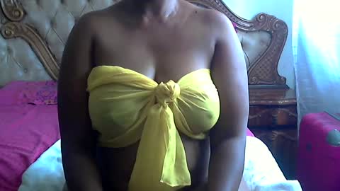pearassmmm online show from February 27, 8:28 am