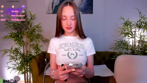 Sex Leah online show from April 14, 1:11 am
