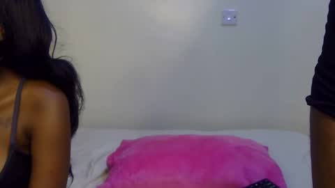 vel online show from December 1, 3:33 am