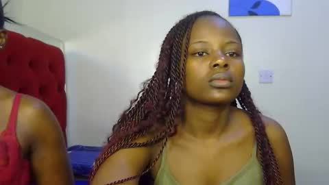 vel online show from March 29, 9:15 pm