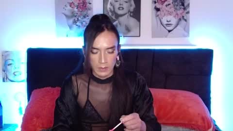 pearlatin online show from September 27, 9:53 pm