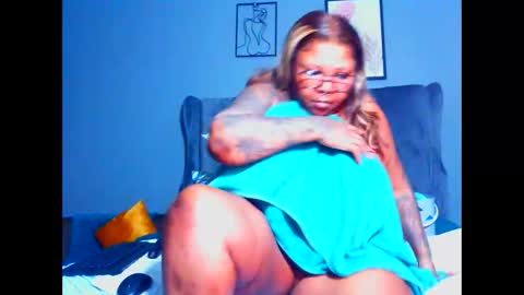 Pearl online show from November 10, 6:18 pm