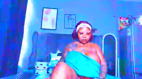 Pearl online show from March 21, 11:15 am