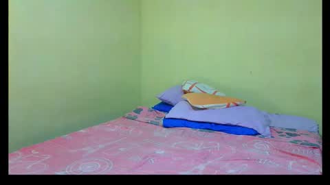 pecadodulce online show from March 12, 11:00 pm