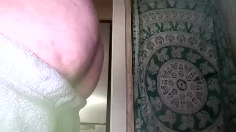 Snapshot of pececito69 chatting on February 1, 2:32 am Naturist online show from February 1, 2:32 am