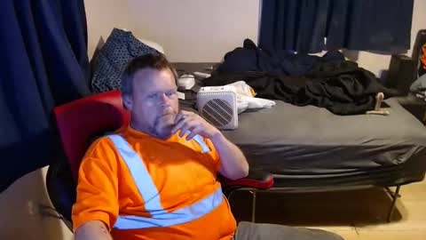 pecker40 online show from December 16, 2:49 am