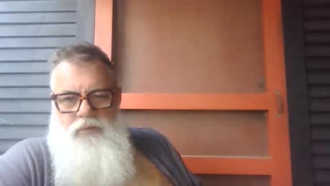 Snapshot of pecos8686 chatting on April 2, 2:04 pm pecos8686 online show from April 2, 2:04 pm