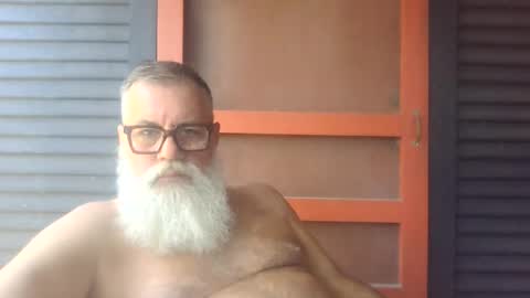 Snapshot of pecos8686 chatting on August 2, 6:28 pm pecos8686 online show from August 2, 6:28 pm