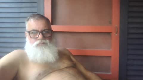 Snapshot of pecos8686 chatting on August 4, 2:41 pm pecos8686 online show from August 4, 2:41 pm