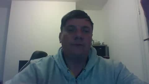 Snapshot of pedrok87 chatting on March 27, 2:50 am pedrok87 online show from March 27, 2:50 am