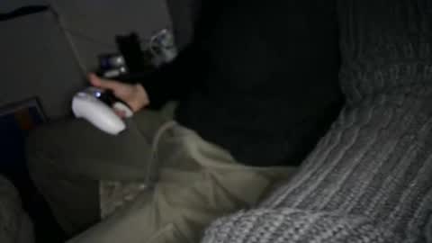 Snapshot of peepee7887 chatting on January 18, 12:09 pm peepee7887 online show from January 18, 12:09 pm