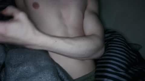 Snapshot of peepee7887 chatting on February 17, 9:39 am peepee7887 online show from February 17, 9:39 am